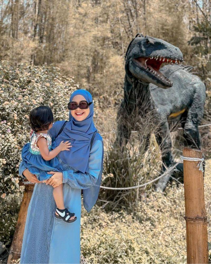 Instagram.com/riaricis1795